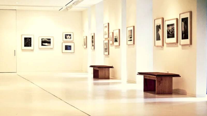 Visit an art gallery to relax and get inspired
